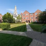 For Students Only Private Bedrooms With Shared Kitchen At Upper Quay House In The Heart Of Gloucester