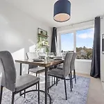 Cosy,Gloucester!Contractor,Discounts,Parkingwifi