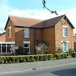 Longford Lodge Guest House