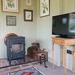 Crows Cabin