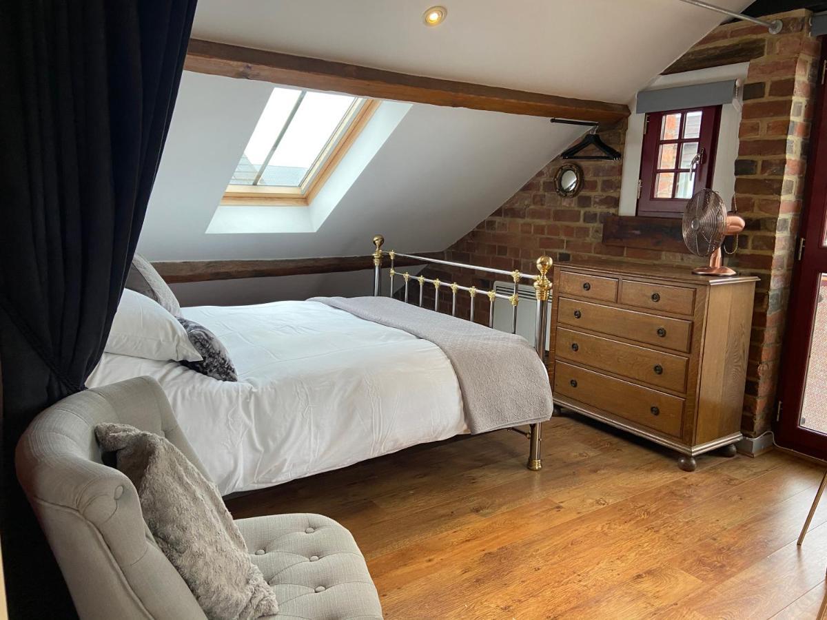 Victorian Penthouse * Gloucester