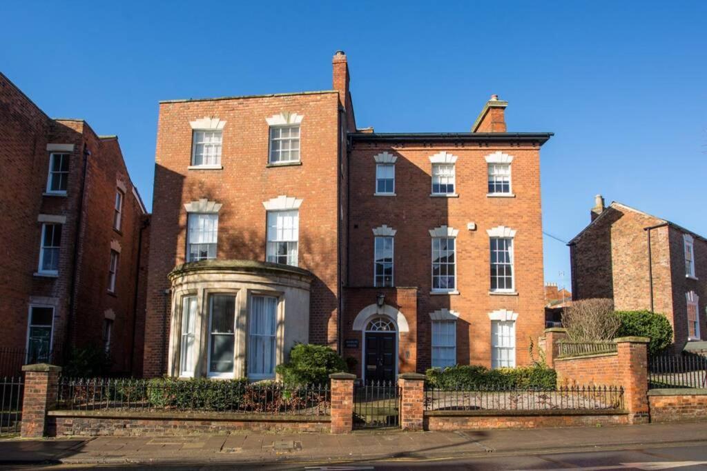 Apartment Quiet Close To Quays/docks Gloucester