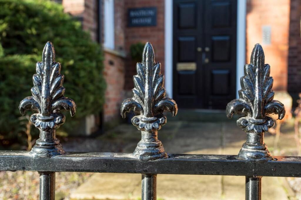 Quiet Close To Quays/docks *