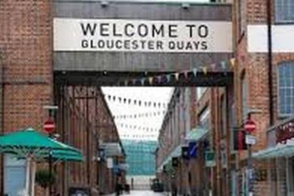 Quiet Close To Quays/docks *