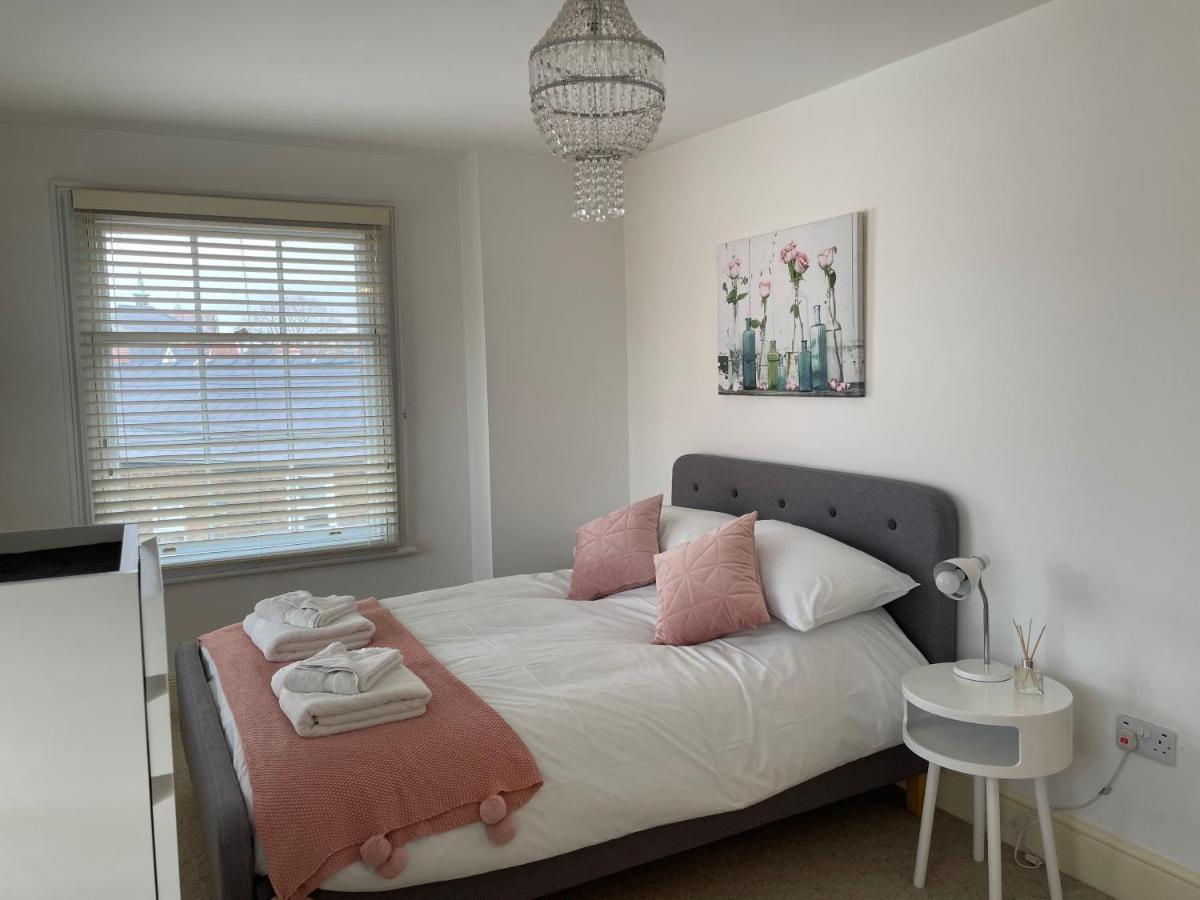 Fresh Close To Quays/docks Apartment