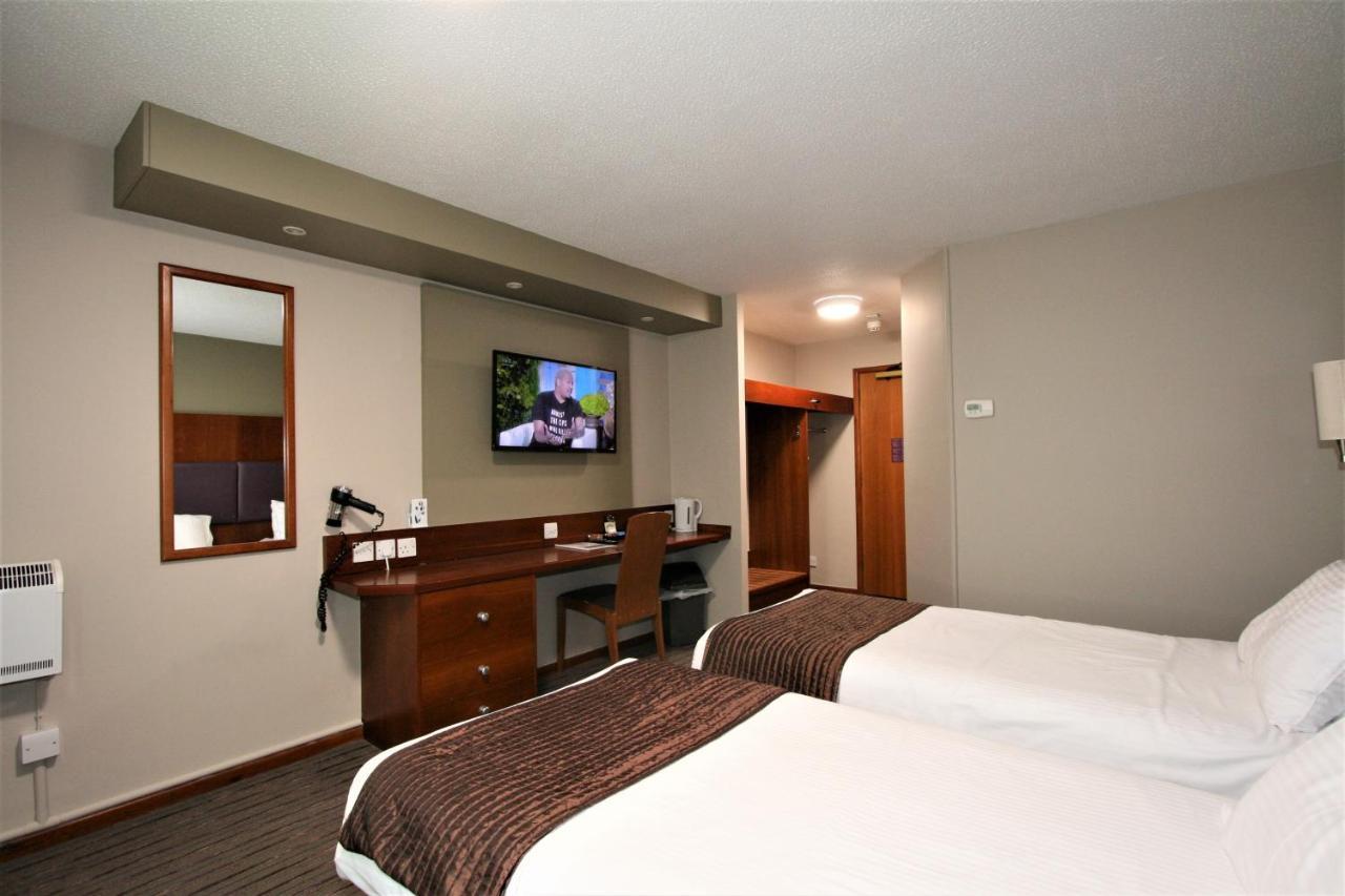 The Oakwood By Roomsbooked