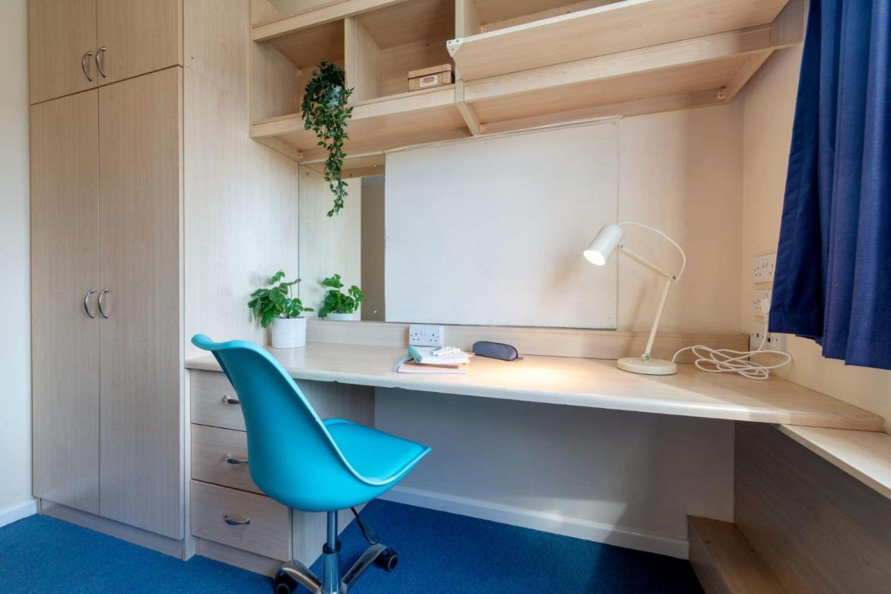 Upper Quay House: Student-focused With Private And Shared Kitchen Apartment Gloucester