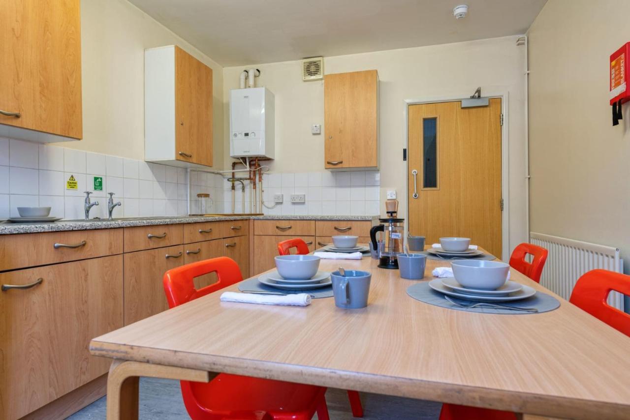 Upper Quay House: Student-focused With Private And Shared Kitchen * Gloucester