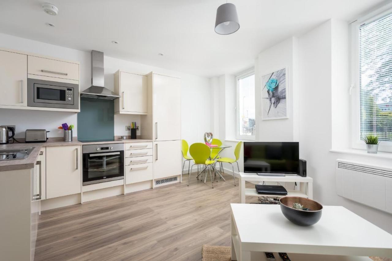 The Post House One By Fortuna * Gloucester
