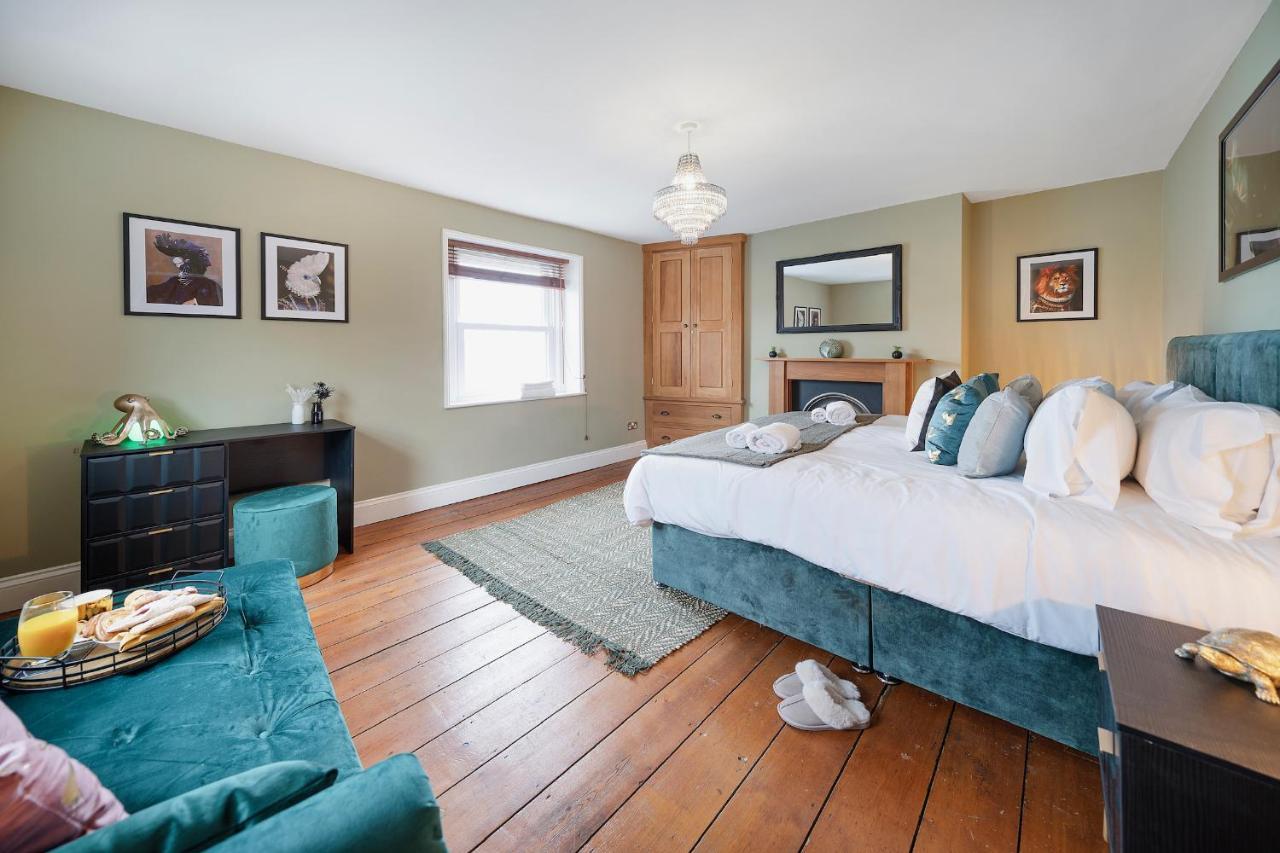 4 Bedroom With Garden, Game Room, Parking- Esho