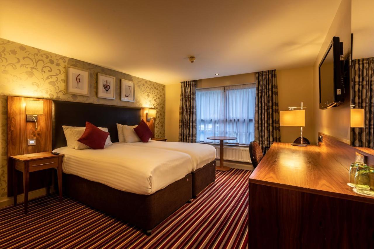 Robinswood Hotel, Bw Signature Collection Hotel Gloucester