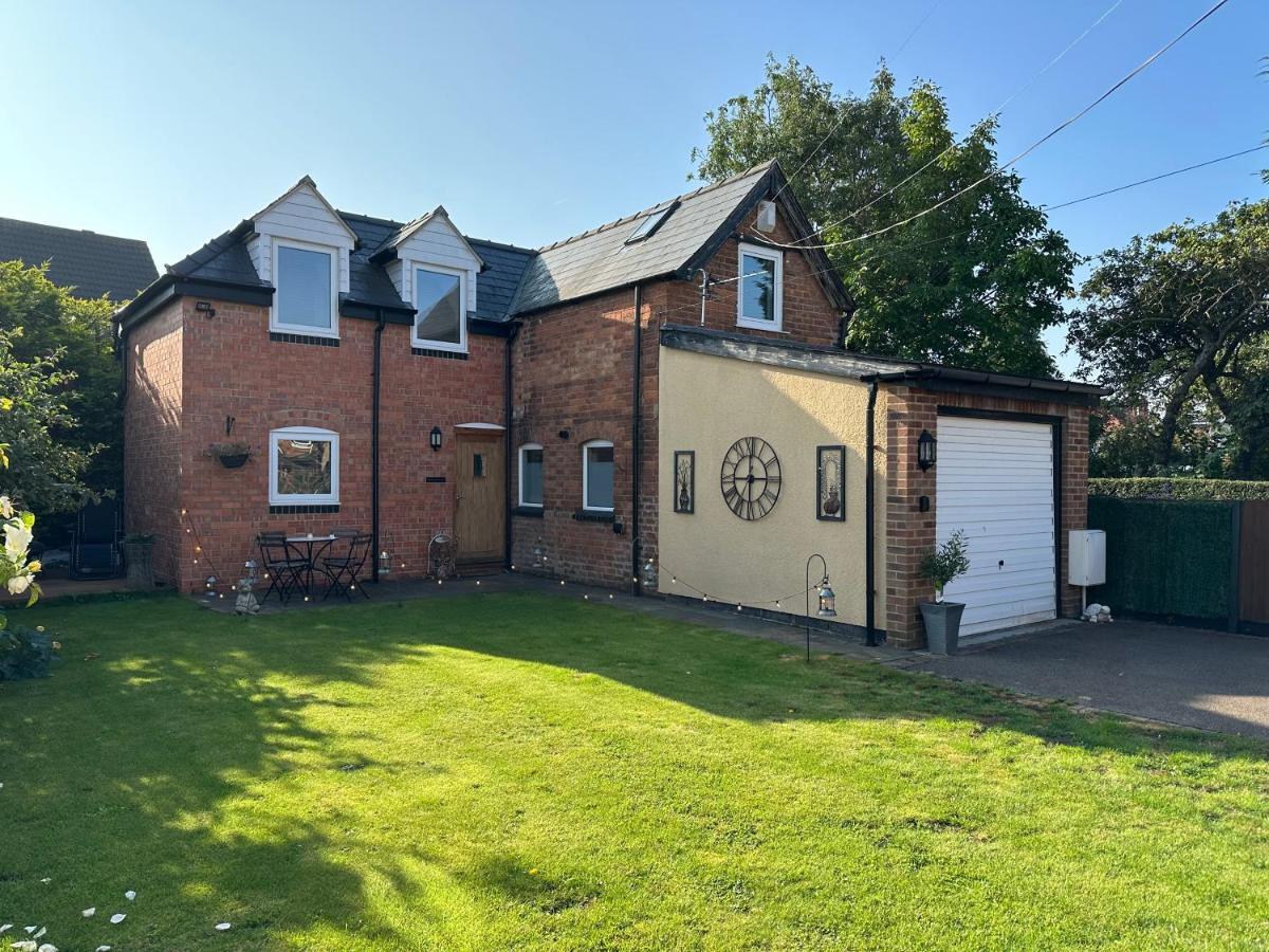 Holiday home Beautiful Coach House Gloucester