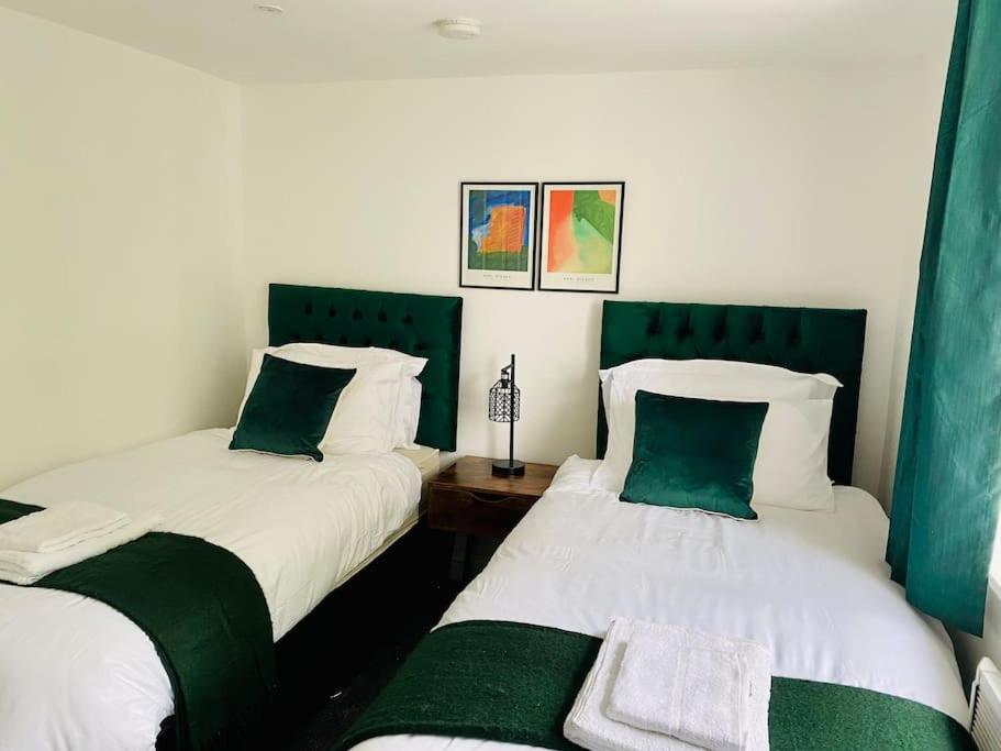 Apartment Penthouse - Contractors Professionals