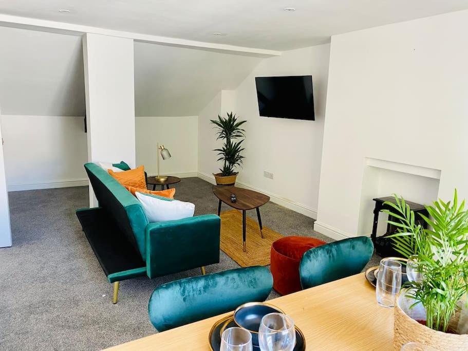 Penthouse - Contractors Professionals Apartment *