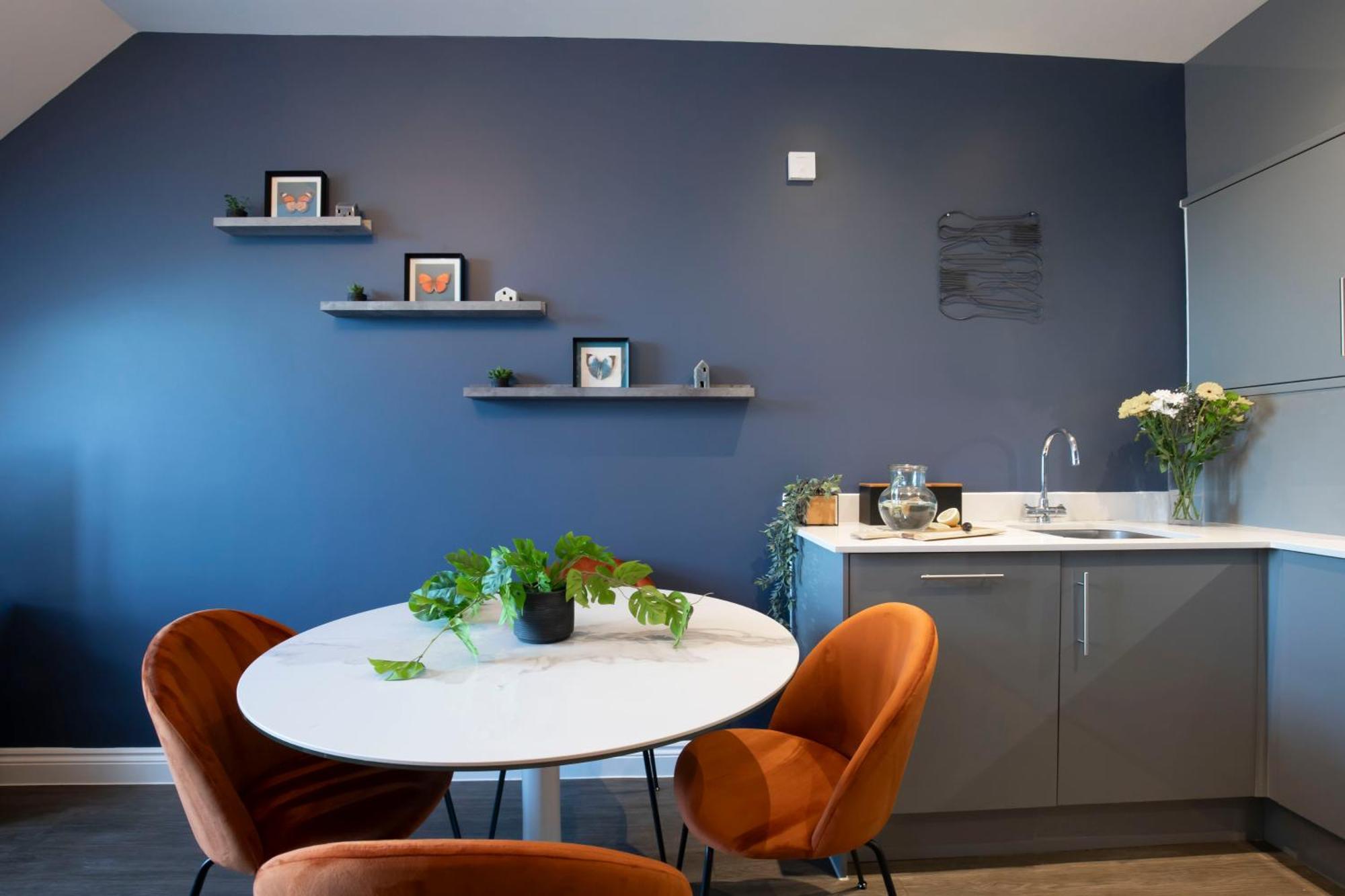 Elliot Oliver - Loft Style 2 Bedroom With Parking In The Docks * Gloucester