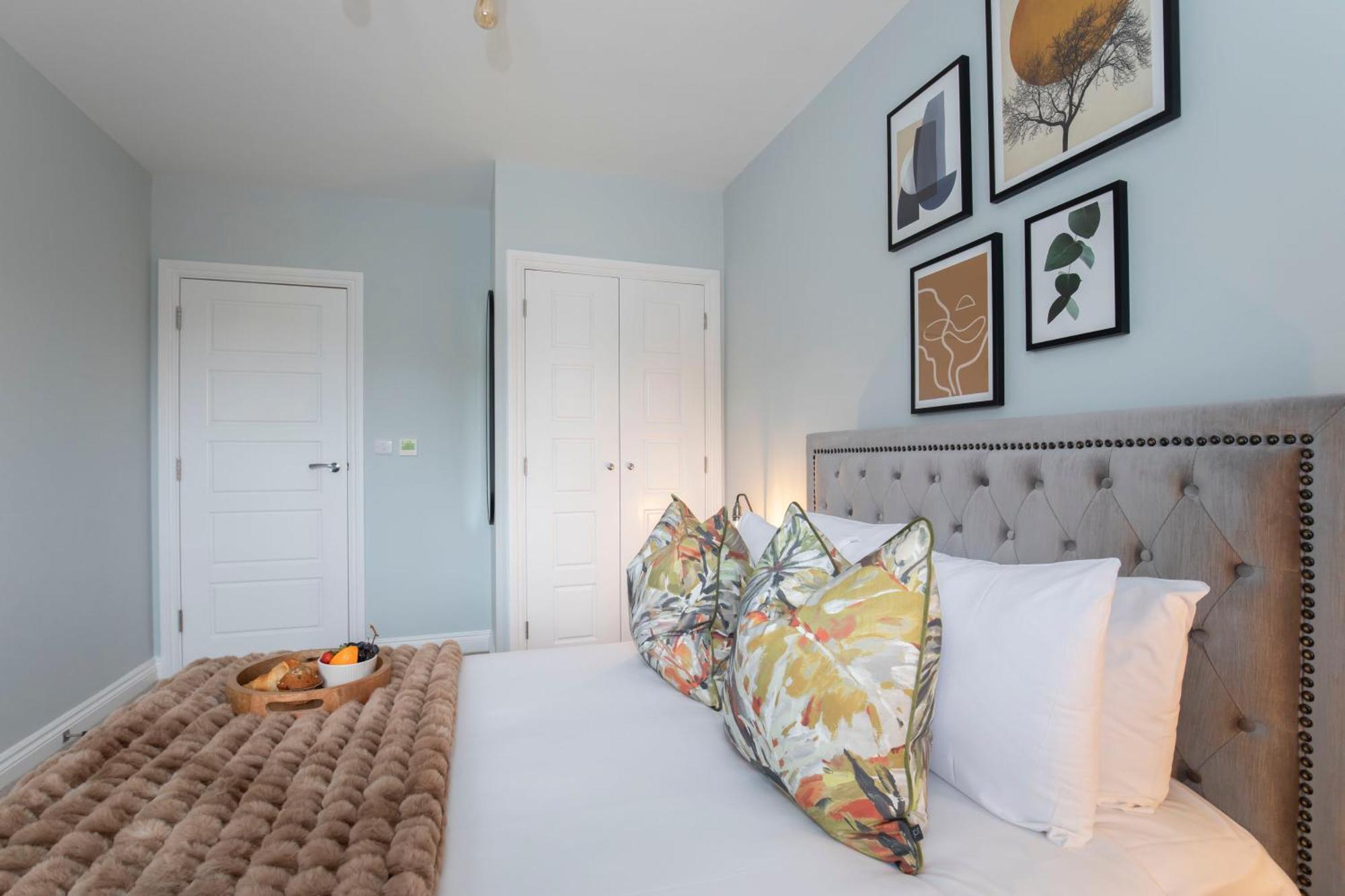Căn hộ Elliot Oliver - Stylish 2 Bedroom With Parking In The Docks *