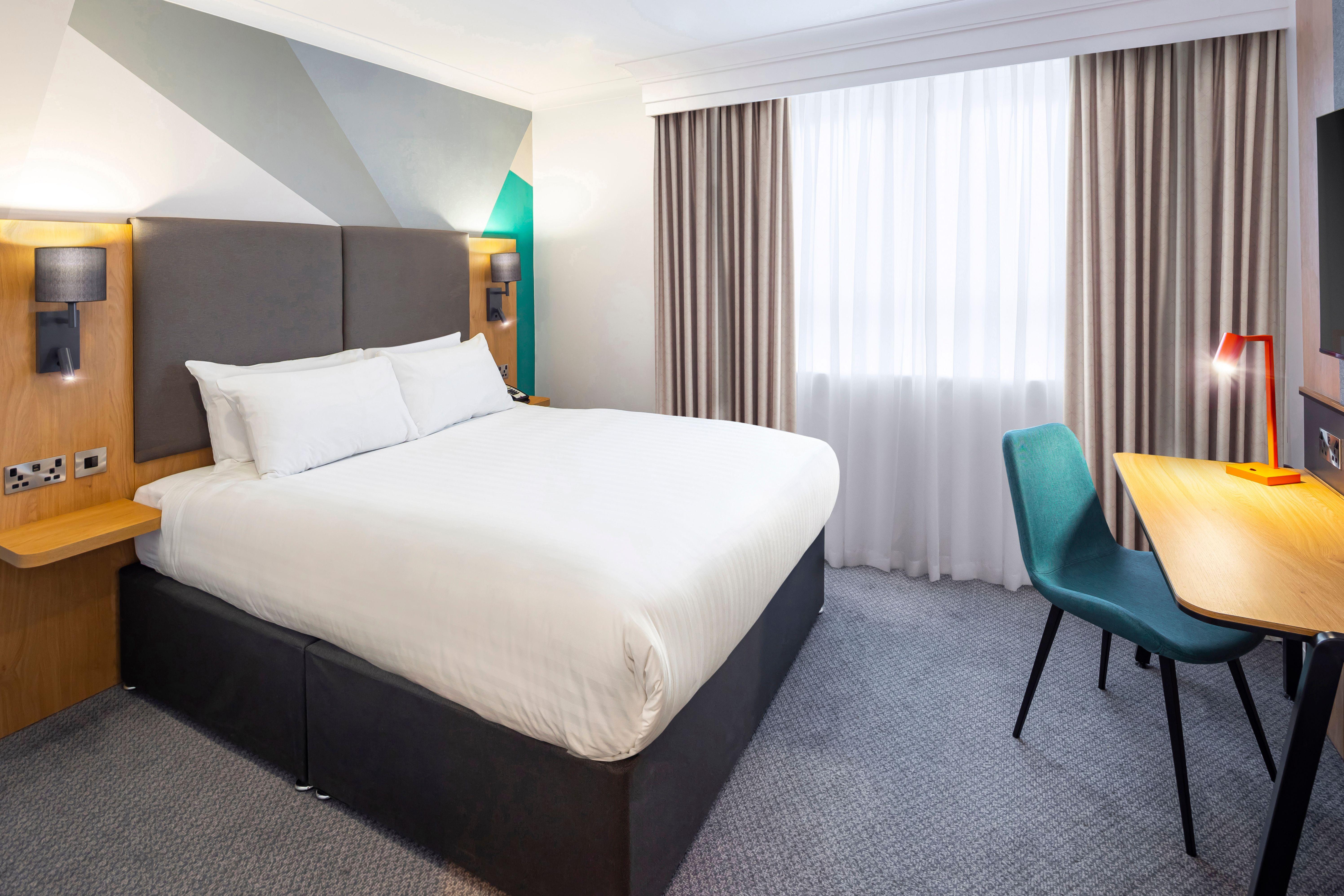 - Cheltenham By Ihg 4* Gloucester