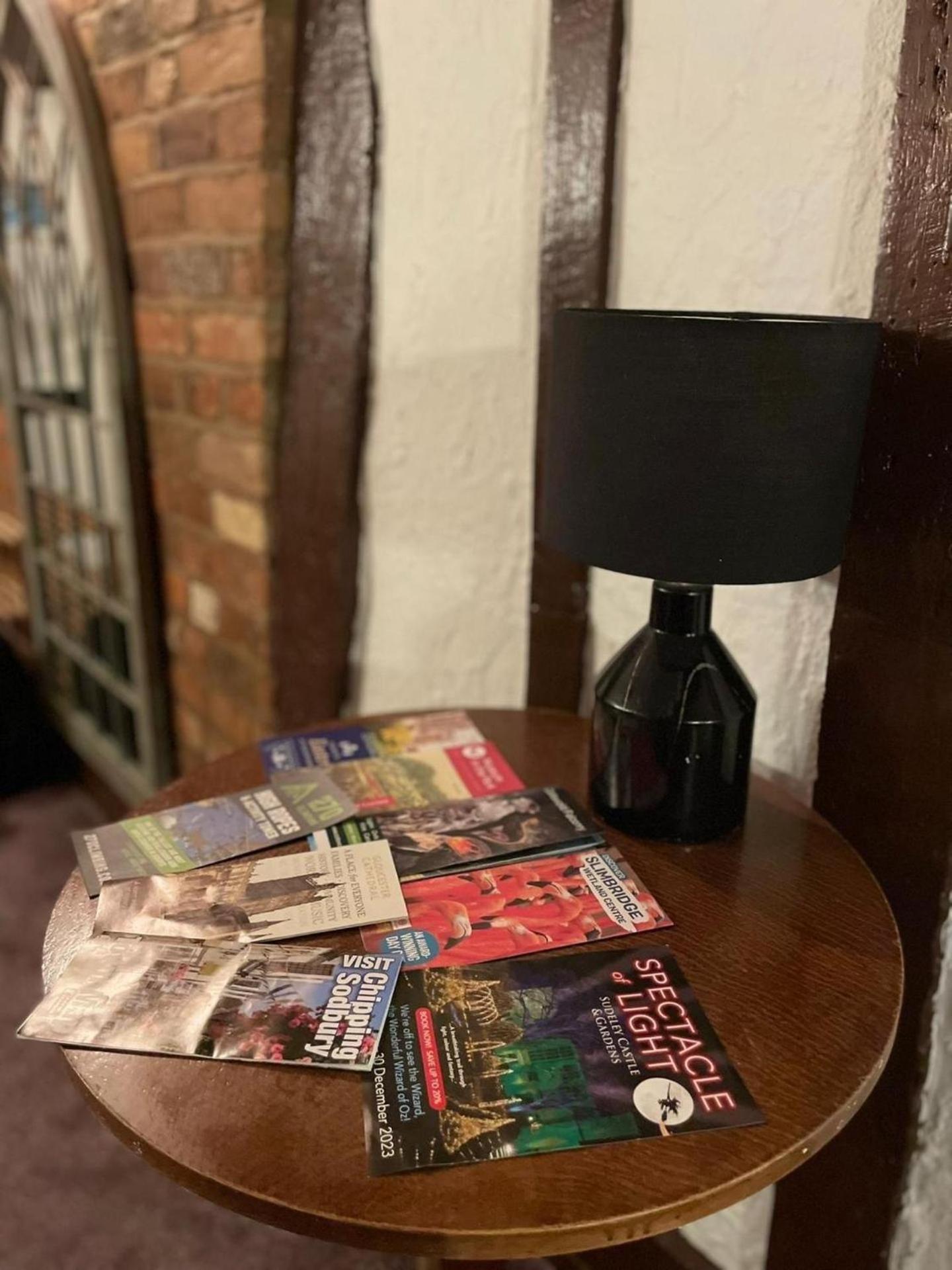 - 2 Bed House - Sleeps 7 - Pet Friendly *