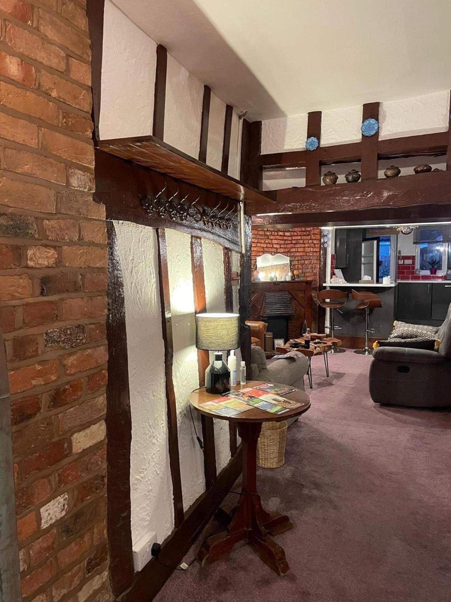 - 2 Bed House - Sleeps 7 - Pet Friendly Holiday home *