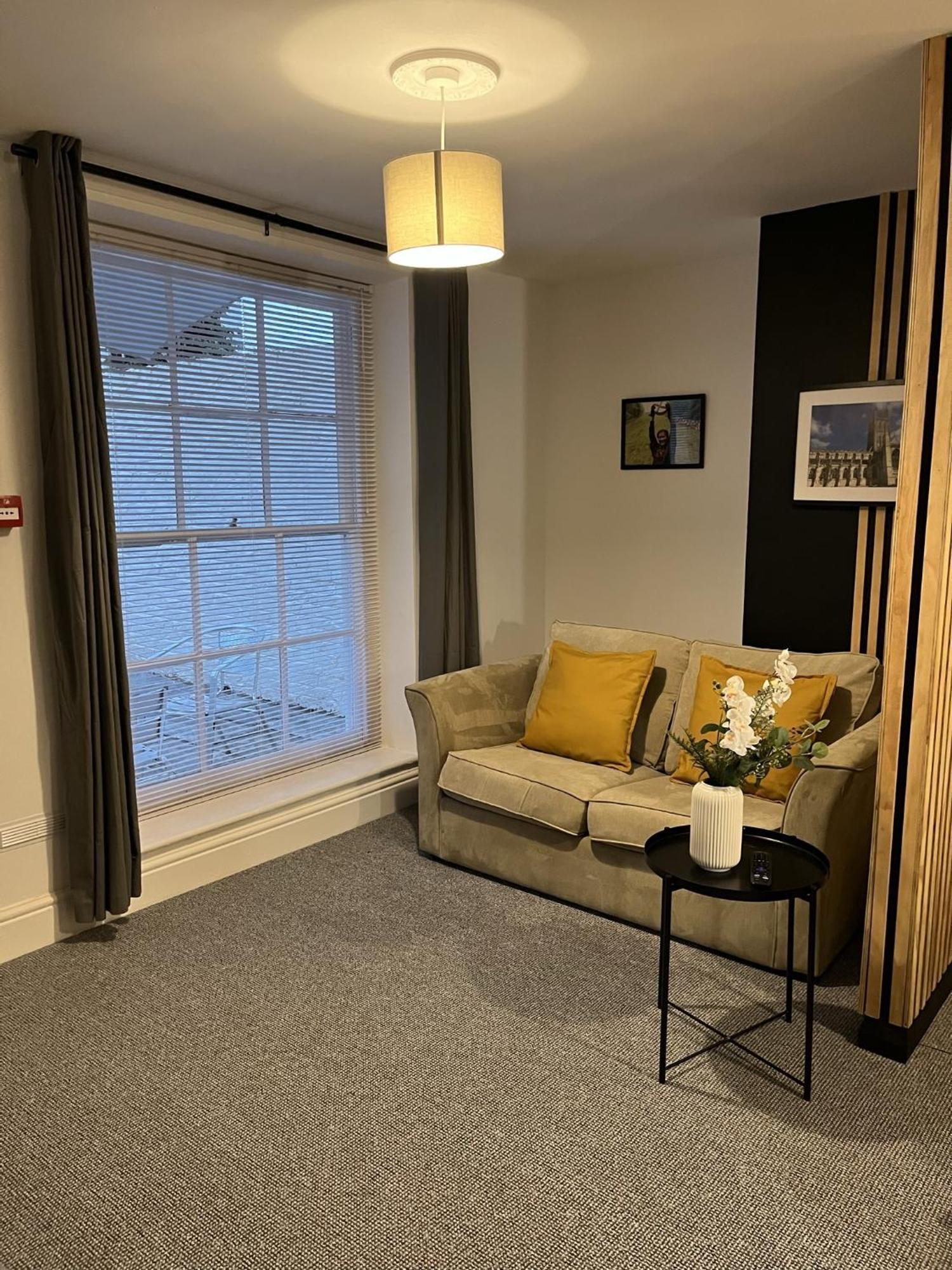 The Cozy Gloucester