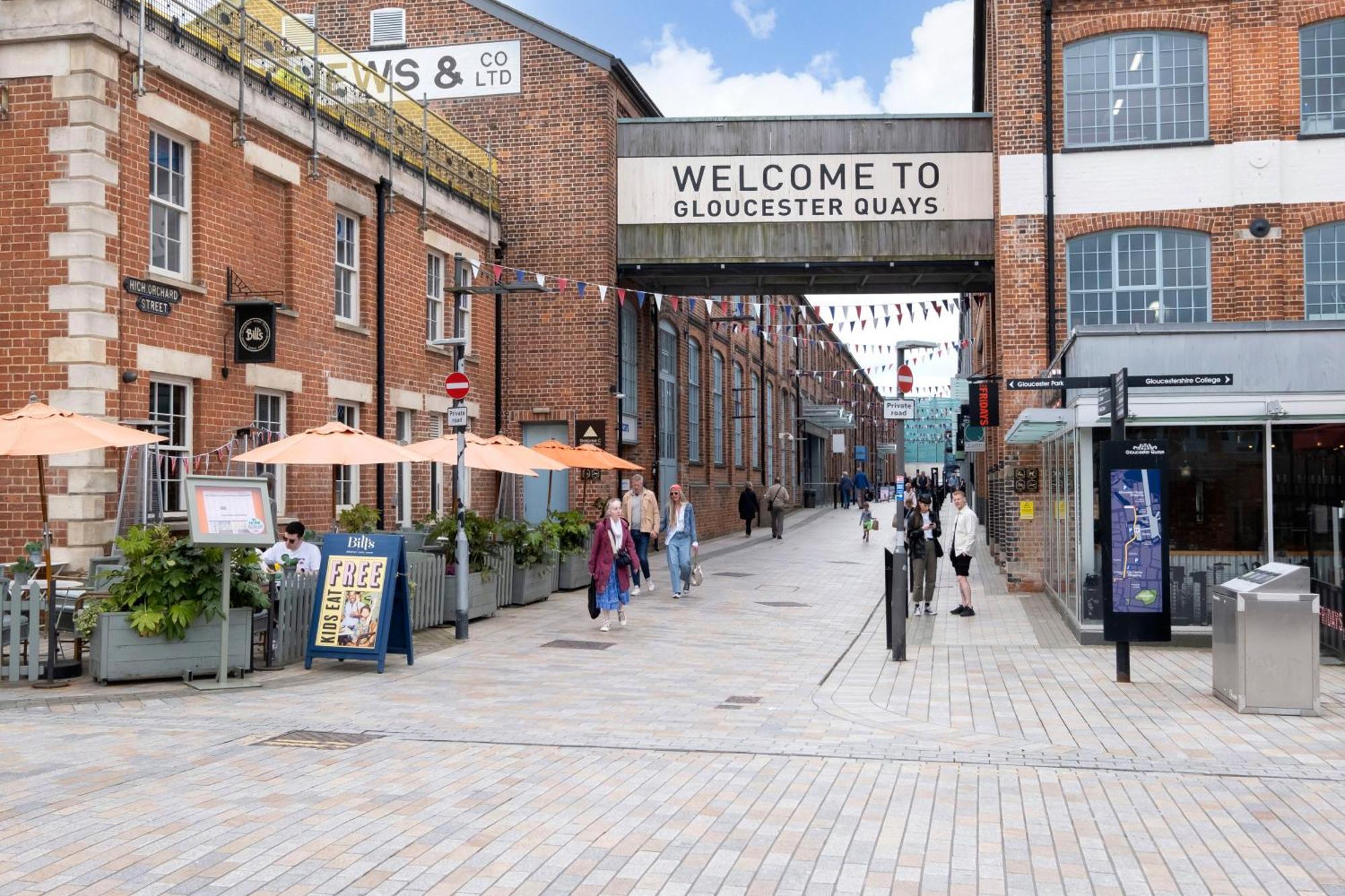 Modern In Historic Quays * Gloucester