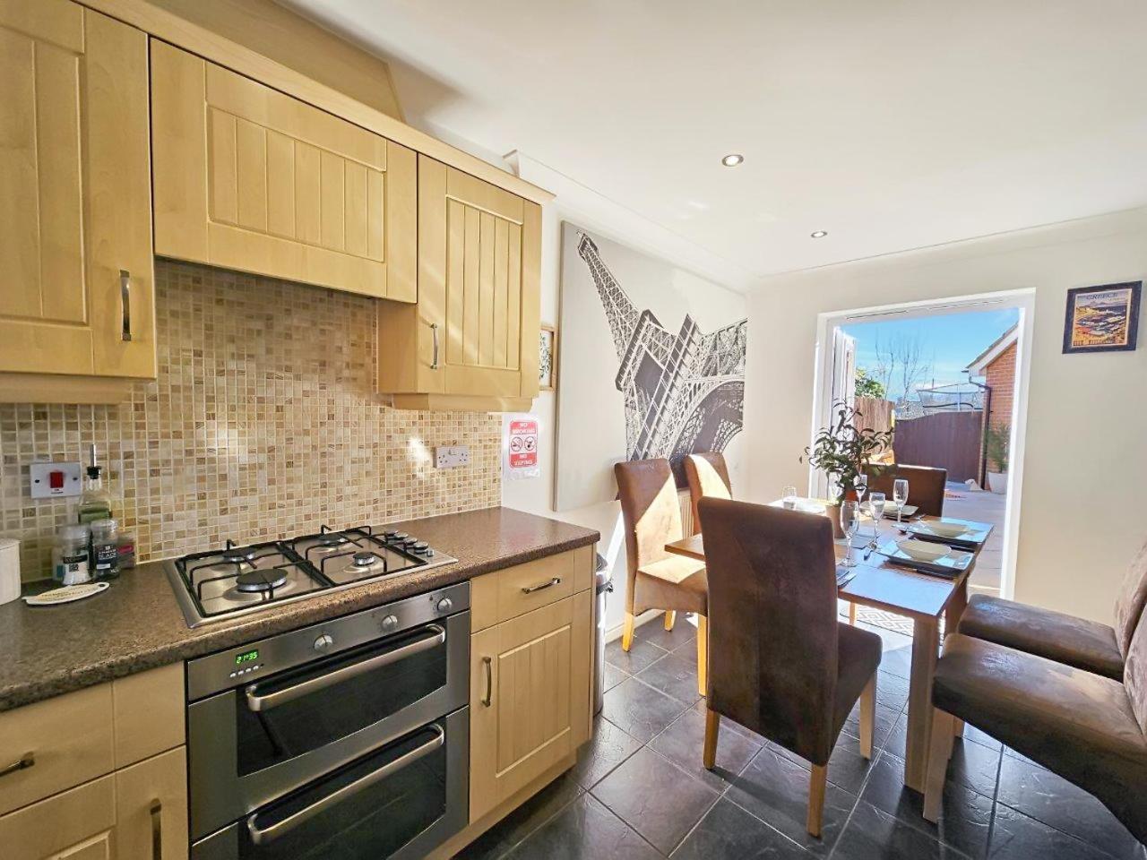 Holiday home Boughton 3 Bed Semi By Fortuna *