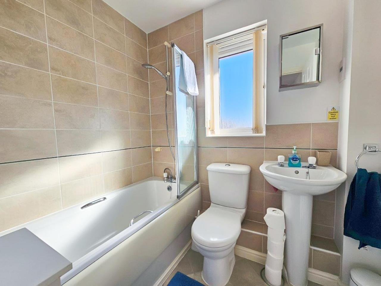 Holiday home Boughton 3 Bed Semi By Fortuna Gloucester