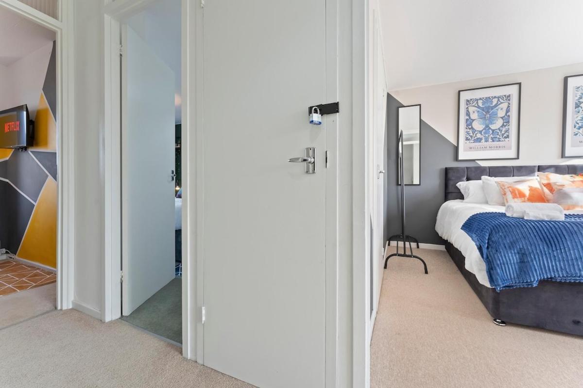 Holiday home Cosy,gloucester!contractor,discounts,parkingwifi