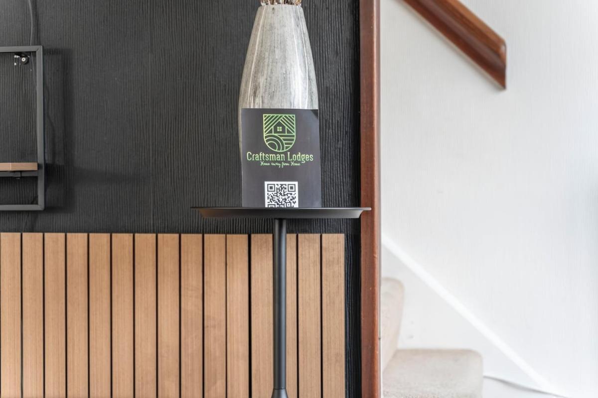 Cosy,gloucester!contractor,discounts,parkingwifi *