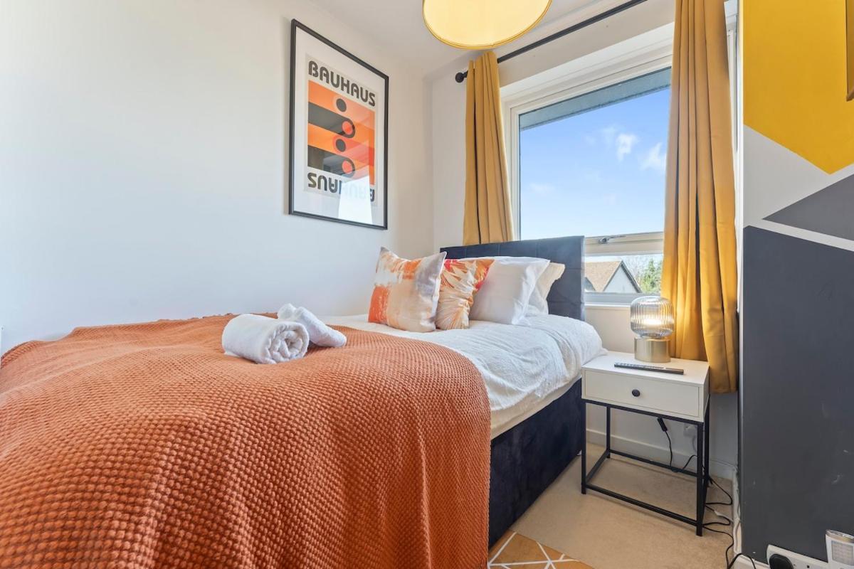 Cosy,gloucester!contractor,discounts,parkingwifi * Gloucester