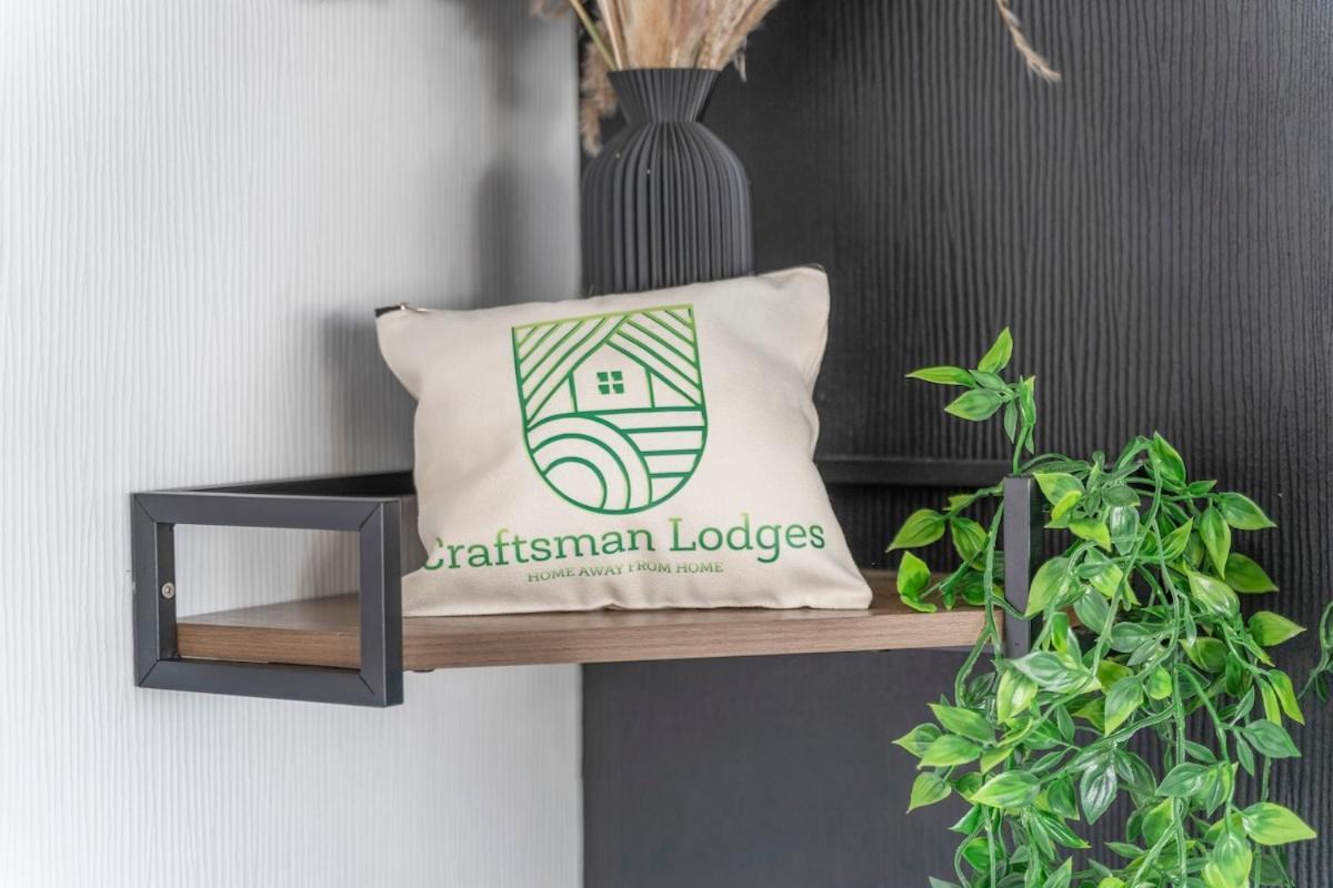 Cosy,gloucester!contractor,discounts,parkingwifi Holiday home