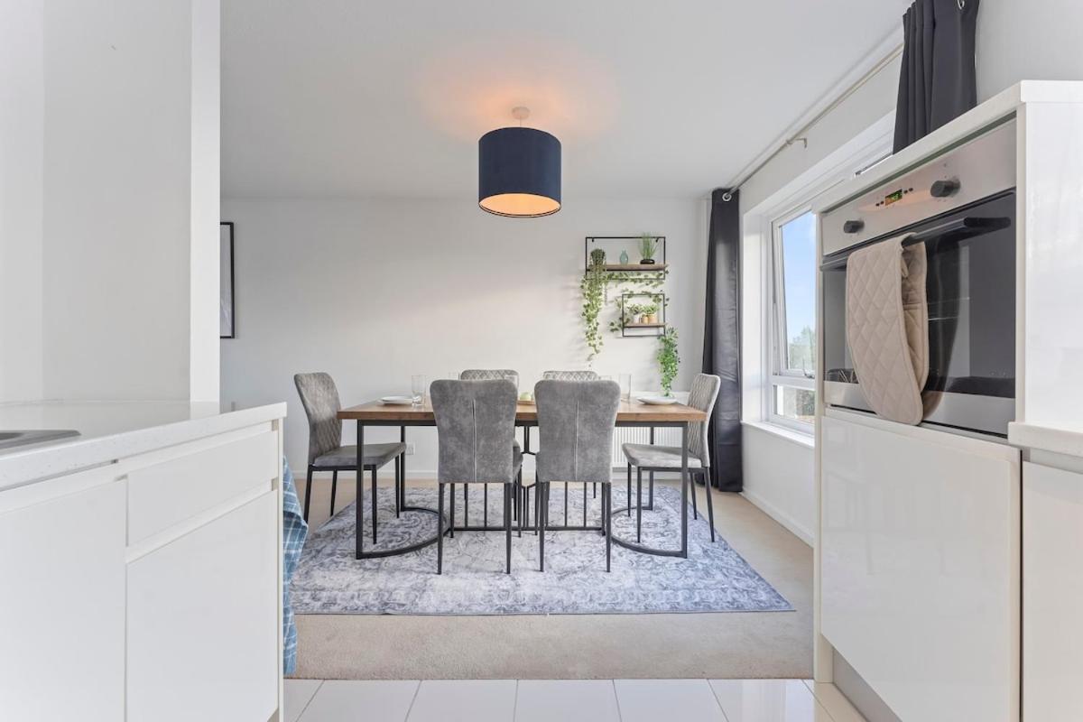 Cosy,gloucester!contractor,discounts,parkingwifi * Gloucester
