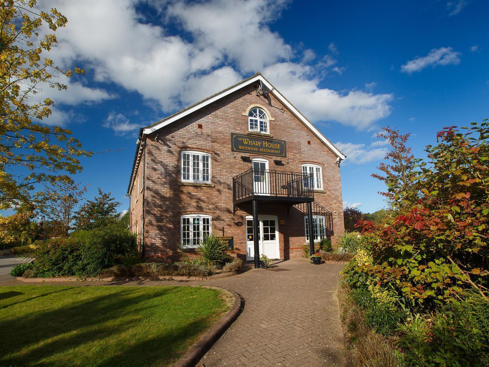 The Mooring Post Bed & Breakfast Gloucester