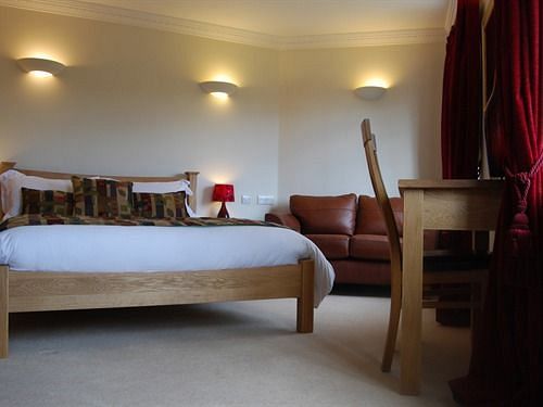 The Mooring Post Bed & Breakfast 4*