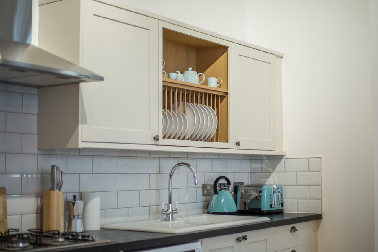 Apartment Stylish Close To Quays & Docks *
