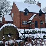 Larks Cottage With Hot Tub Pool Table And Sky