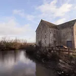 Wick Court Farm