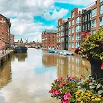 Entire 3 Bed House In Gloucester