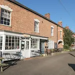 Wards Court 1