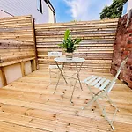 Quays Apartment - Outside Space