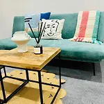 Quays Apartment - Outside Space