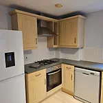 2 Bedroom Spacious Flat