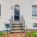 Beautiful Georgian Duplex