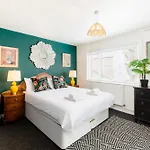 Printworks Building City Centre Penthouse 5 Bedrooms Sleeps 14