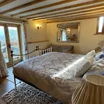 Barncastle Holiday Lets