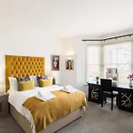 Judges Lodgings Hotel Apartments Gloucester Docks With Secure Parking
