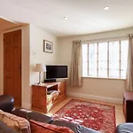 Little Cottage - Uk49275