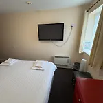 Go2 Gloucester Hotel By Oyo