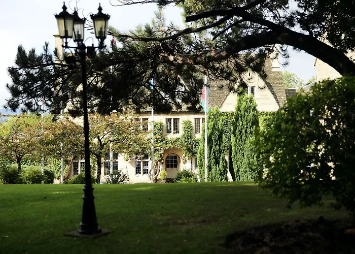 Hatton Court Hotel