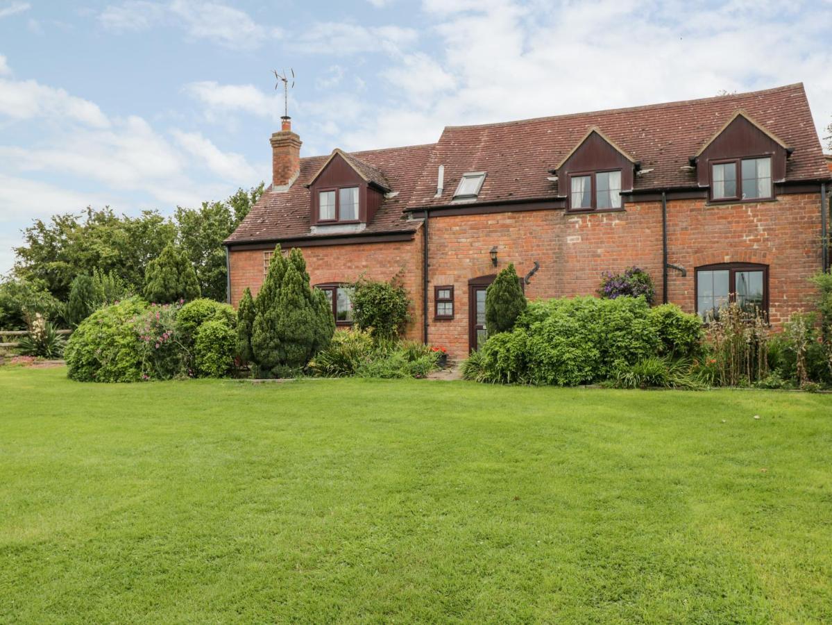 Holiday home Lawn Farm Gloucester